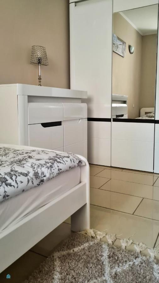Pod Brzozami Apartamenty Chrobrego 53C Ustronie Morskie Kültér fotó